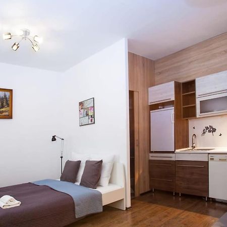 Very Central, Comfy Studio Будапеща Екстериор снимка